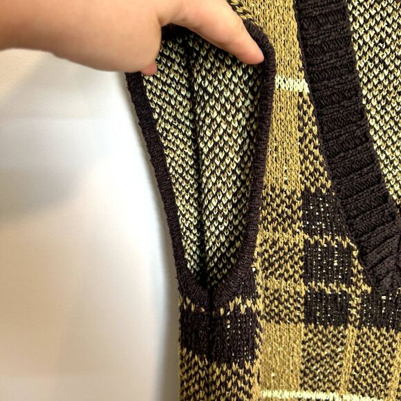 BDG Womens Sweater Vest Size XS Sleeveless Top V-neck Spring Fall Winter - Picture 4 of 16